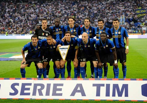 阿斯：埃切韦里渴望重返河床，但曼城仍会将他租借至赫罗纳（阿斯：埃切韦里盼回归河床，曼城仍拟将其外租至赫罗纳）