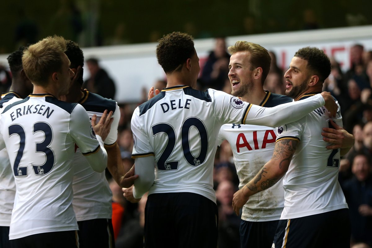 瑞士大名单：阿坎吉领衔，扎卡、科贝尔、恩多耶、R罗在列（瑞士公布大名单：阿坎吉领衔，扎卡、科贝尔、恩多耶与R罗入选）