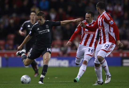 恩加德乌累计4黄下轮联赛停赛，无缘国安中超主场收官战（恩加德乌累计四黄遭禁赛 缺席国安中超主场收官战）