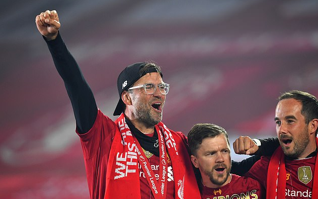 玻璃！德拉普再次受伤，记者：我担心他可能将缺席这个月的剩余比赛（再度受伤！记者忧德拉普恐缺席本月剩余赛程）