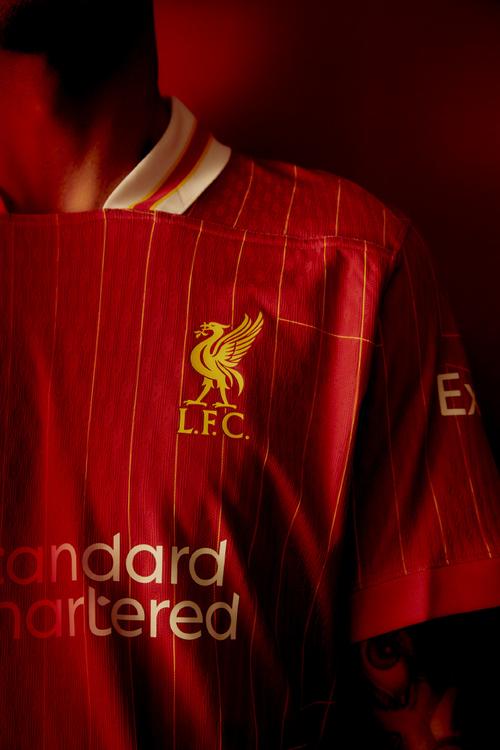 皇马曼联拜仁等豪门争夺里尔18岁中场布阿迪，转会费6000万欧（皇马、曼联、拜仁等欧洲豪门竞逐里尔18岁中场新星布阿迪，标价6000万欧元）