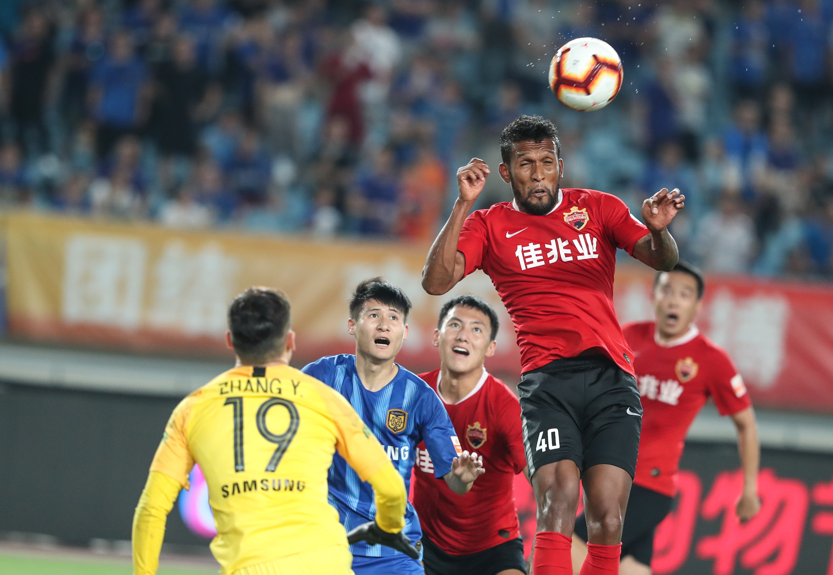 德克：雷霆显然是西部冠军的热门，但湖人可能会成为黑马（德克：西部夺冠看好雷霆，湖人具黑马潜质）