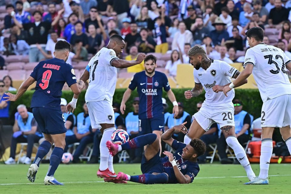 蒋圣龙：理解球迷的失望；末轮踢好自己的比赛（蒋圣龙：理解球迷心情，末轮专注打好自身比赛）