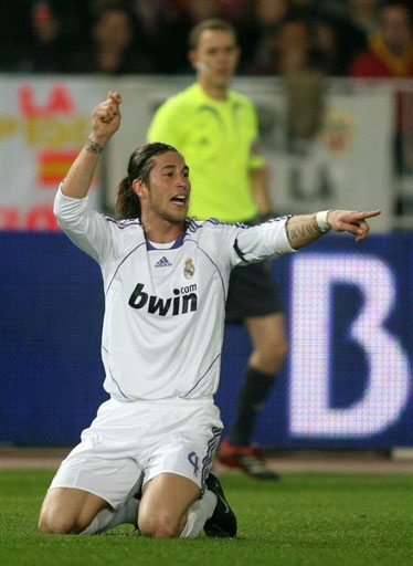 奇闻：巴西球星自掏腰包加盟中超！为赴华豪掷数十万人民币解约费（罕见！巴西球星自付数十万解约金，只为加盟中超）