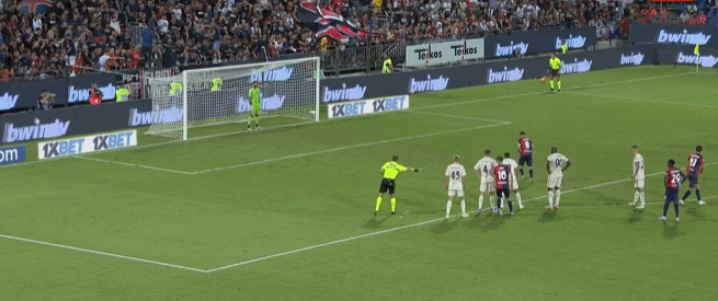 辽宁男篮王哲林连续得分超35