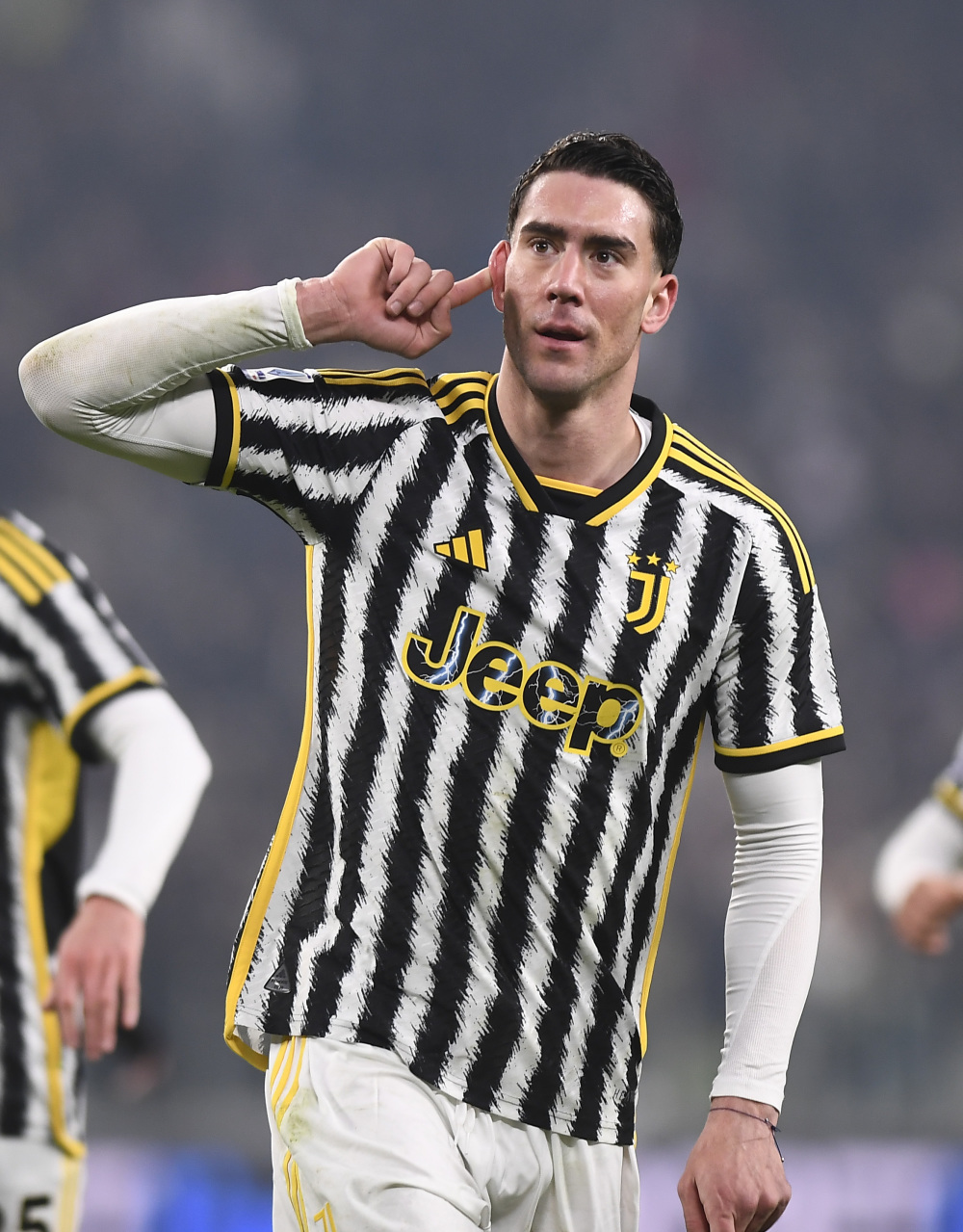 德佬：如果我们没有7万座的现代球场，如何与米兰双雄竞争（德佬：没7万座现代球场，怎么跟米兰双雄竞争？）