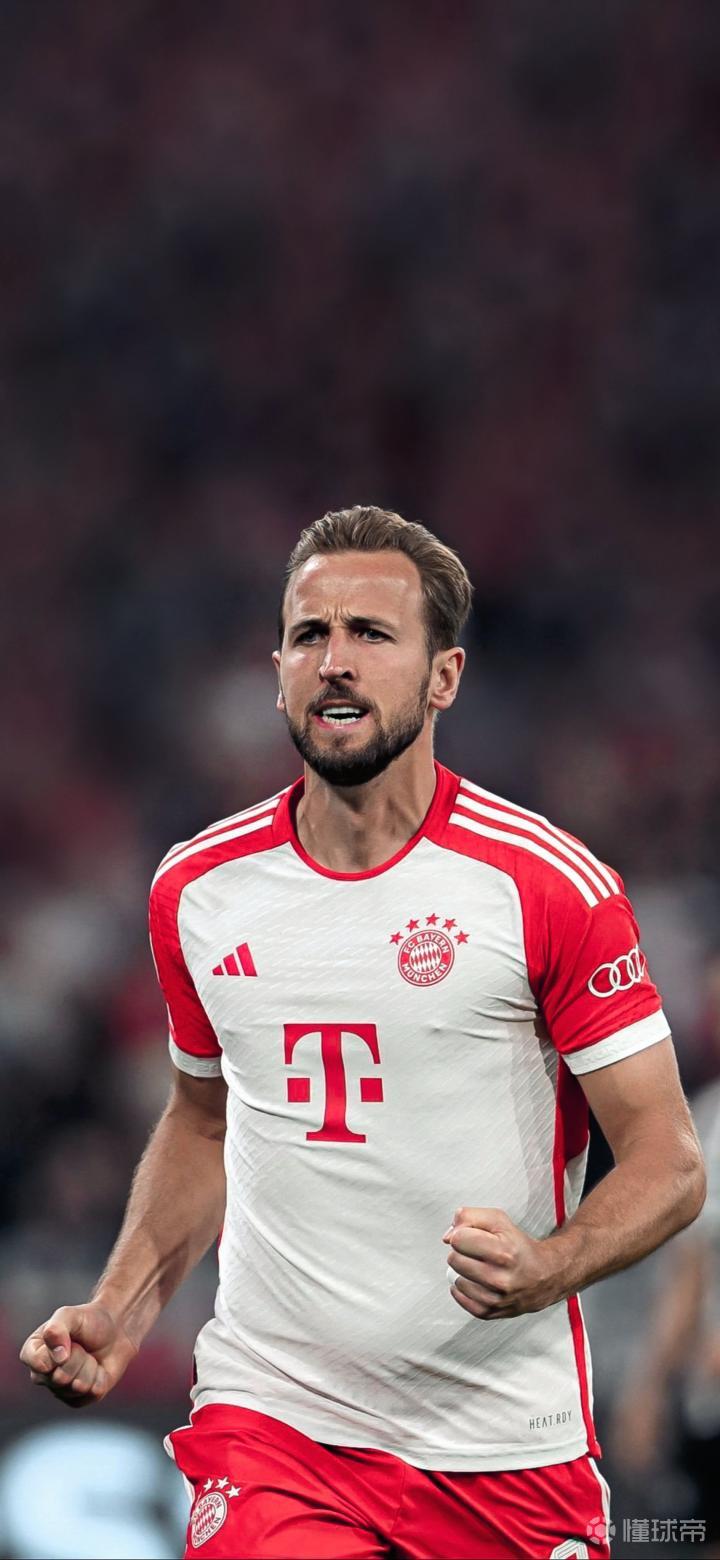 入樽扣篮把全场点燃（炸裂暴扣引爆全场）