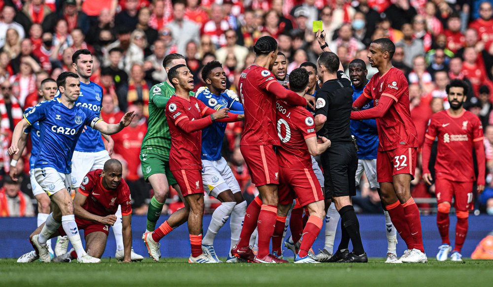 意天空预测米兰战拉齐奥首发：恩昆库搭档莱奥，莫德里奇出战（意天空：米兰对阵拉齐奥预计首发，恩昆库联手莱奥，莫德里奇将登场）